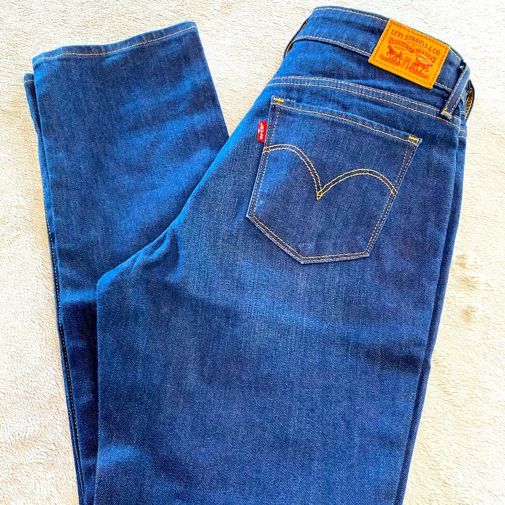 Levis 712 Slim